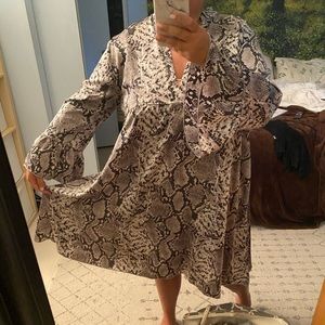 Plus size snake print bell sleeve dress